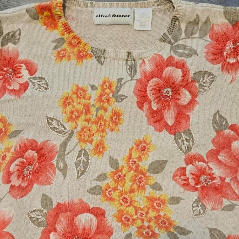 Vintage Alfred Dunner floral knit blouse Size Medium
